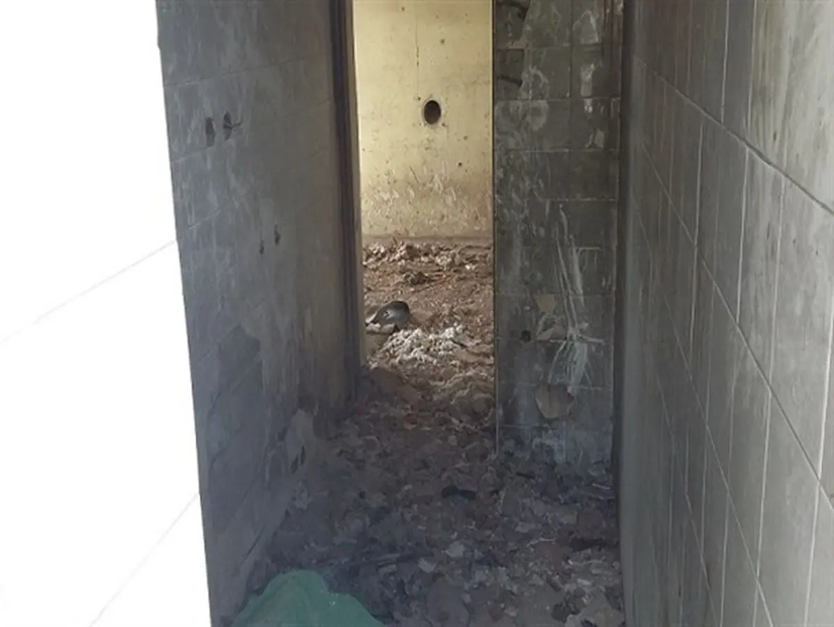 کارخانه قدیم برق شهر بافت پاتوق معتادان شده است