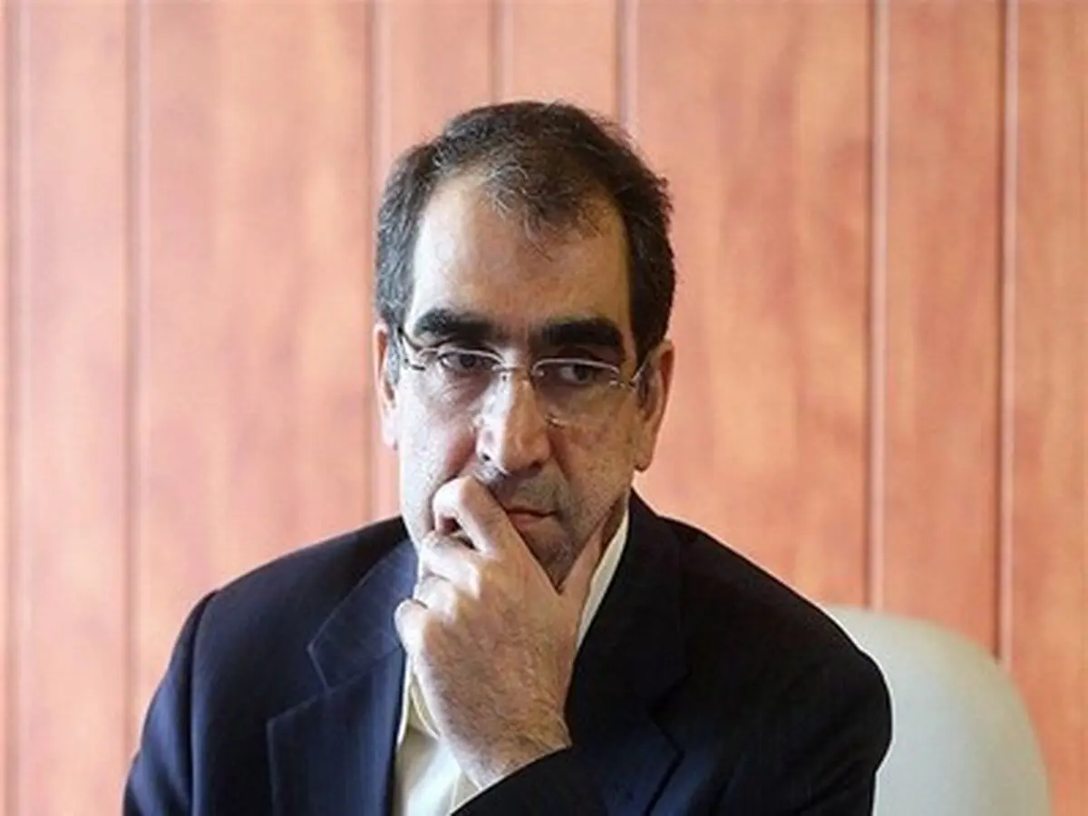 واکنش وزیر بهداشت به اظهارات یک خبرنگار 