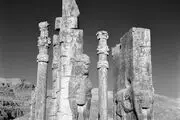 تصاویر دیدنی از «تخت جمشید» در دهه ۱۳۴۰
