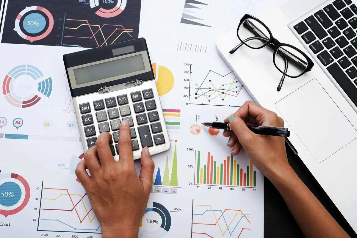 برای خرید ماشین حساب چقدر هزینه کنیم؟

