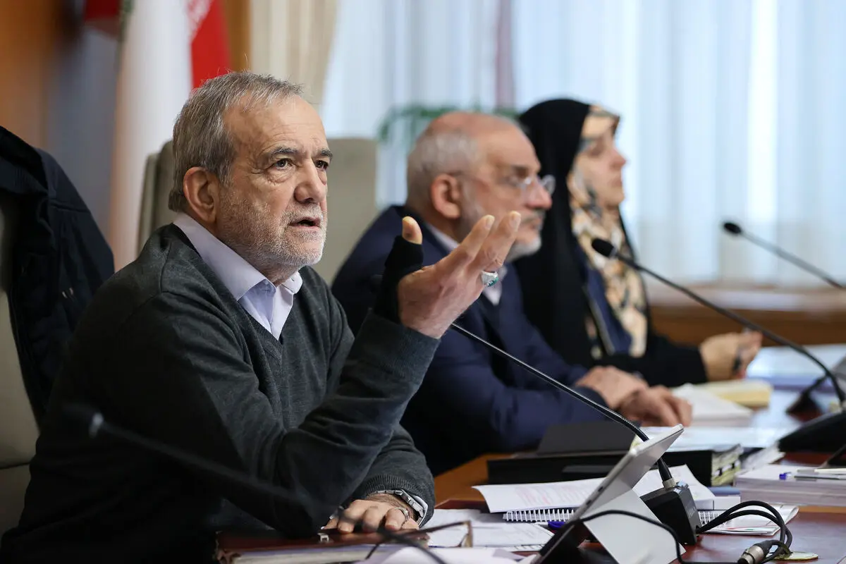 
گلایه پزشکیان از صداوسیما
