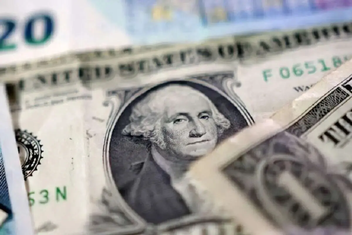 سه مقصر افزایش قیمت دلار در بازار
