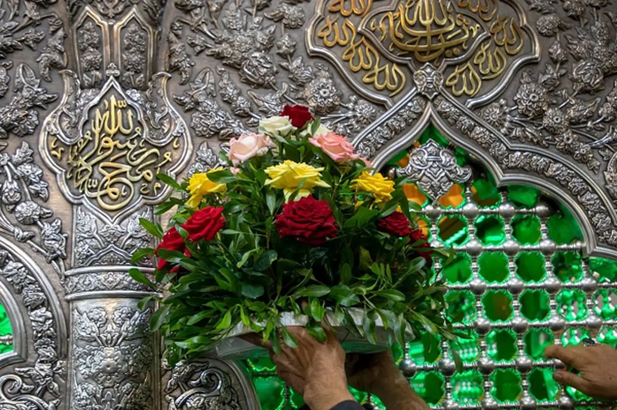 حرم امام حسین (ع) گلآرایی شد+ عکس