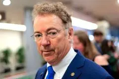 سناتور آمریکایی: این تحرکات مقدمه‌ای برای جنگ است