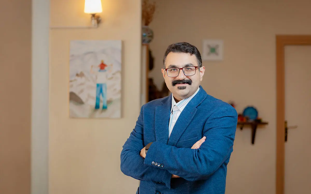 نیما قاضی: لابی تأمین اجتماعی پشت تصویب شتاب‌زده طرح بیمه رانندگان اینترنتی
