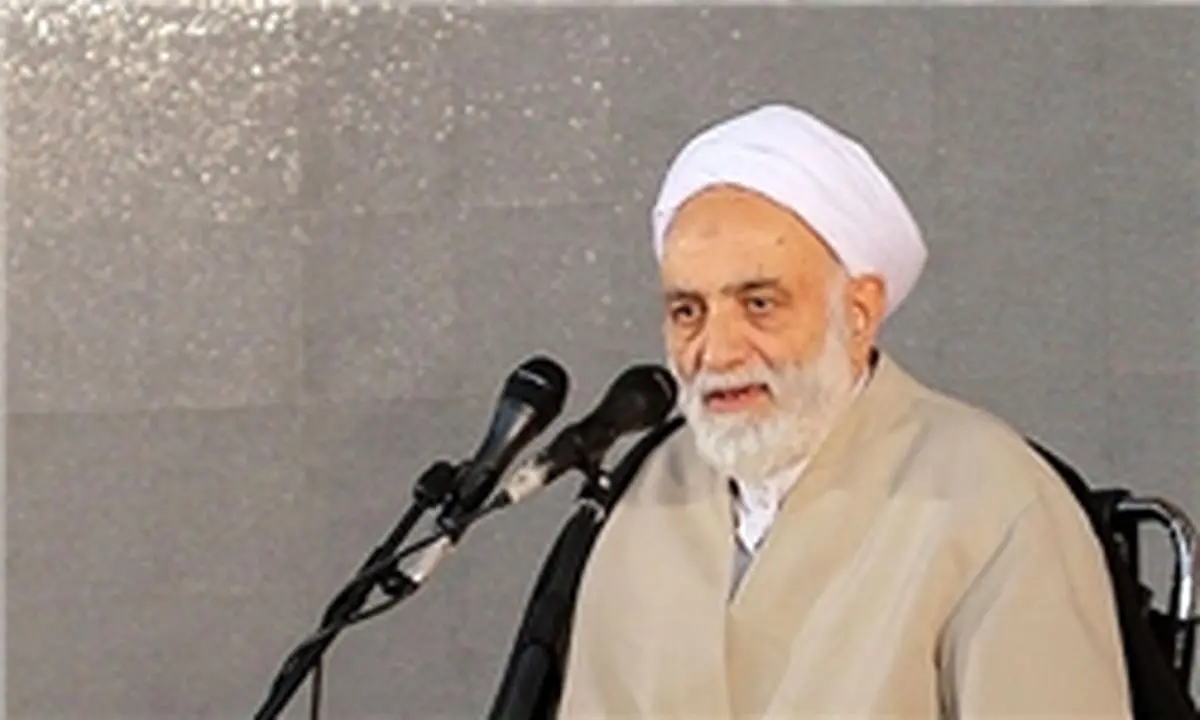 بندگی خدا حسابش از زرق و برق دنیا جداست