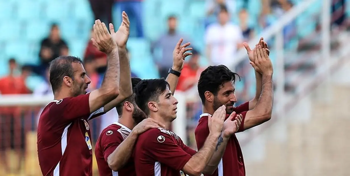 بازی تدارکاتی گل گهر با پرسپولیس منوط به موافقت کالدرون