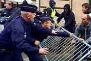 پلیس فرانسه علیه جدایی طلبان کاتالان وارد عمل شد