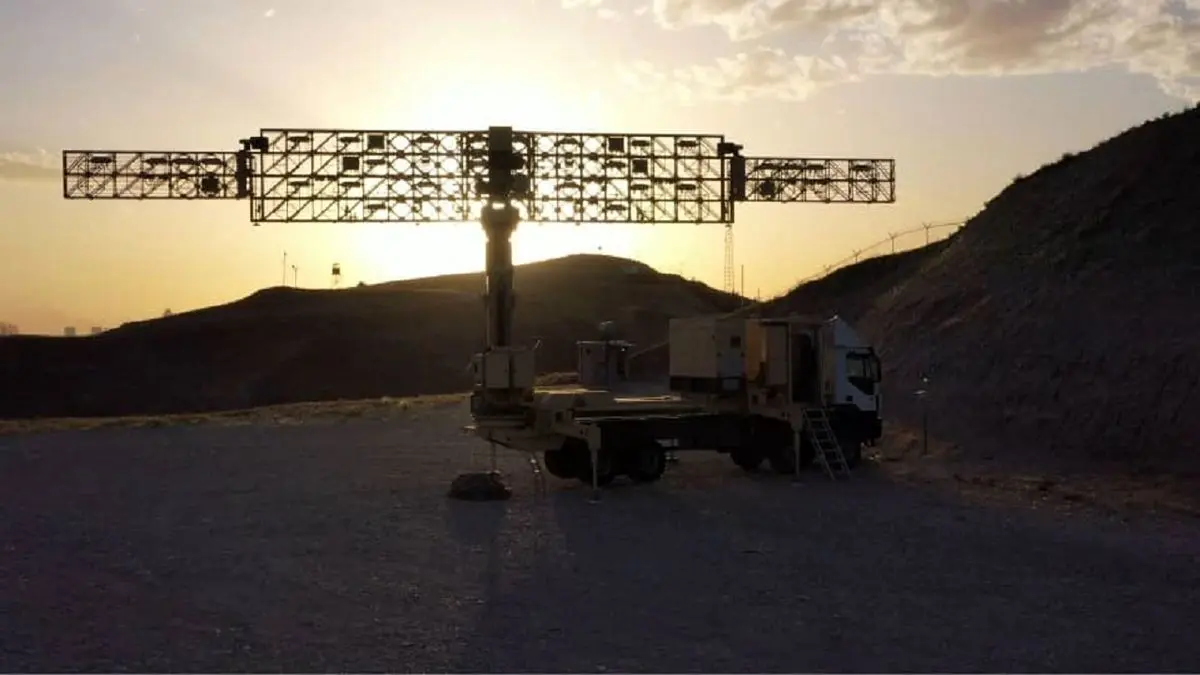 آسمان امن با رادارهای ایرانی + تصاویر