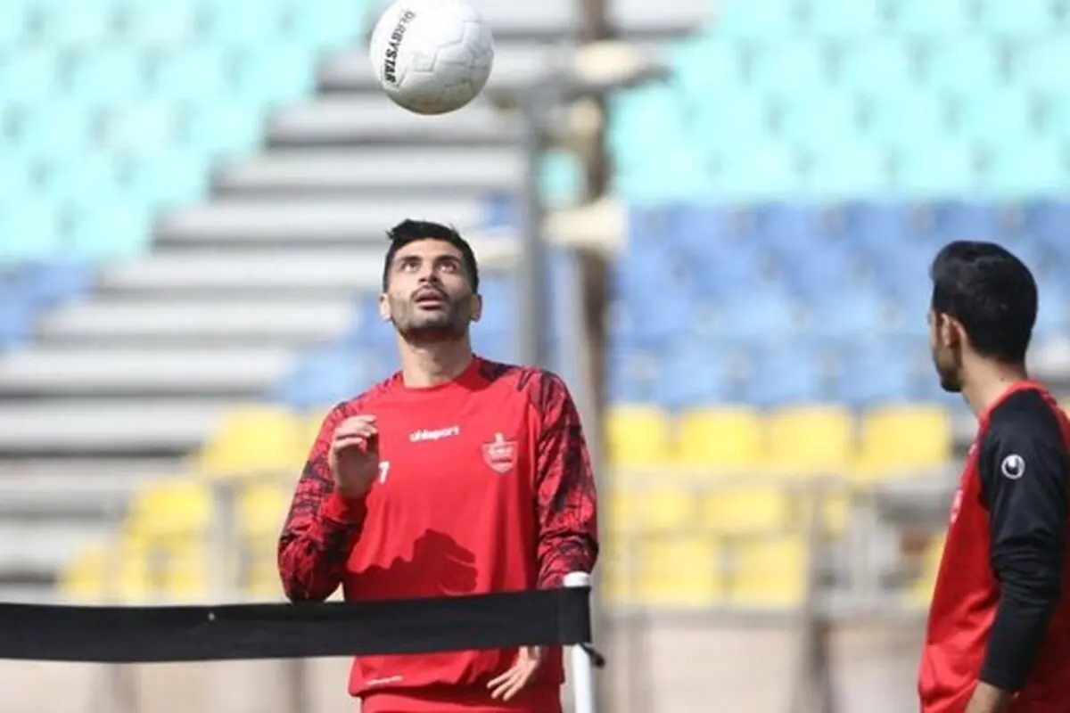 اتفاق عجیب در تبریز؛ یک پرسپولیسی در تونل استادیوم اخراج شد
