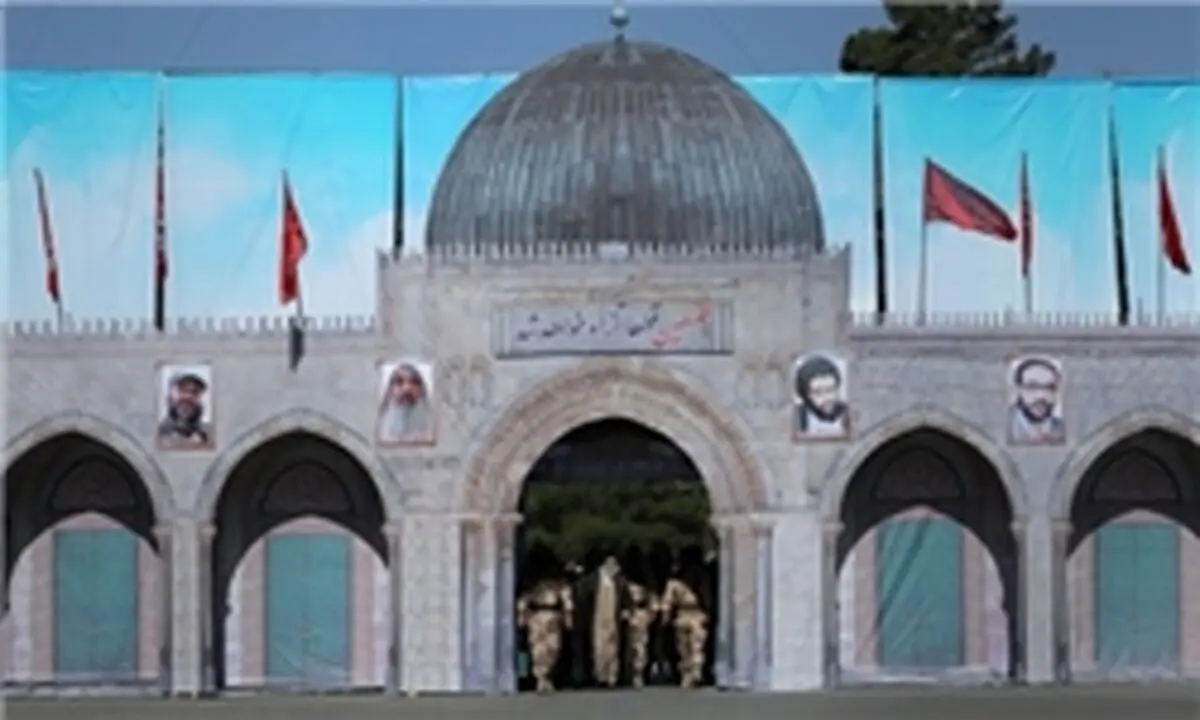 ورود «رهبر» به دانشگاه سپاه از مسجد‌الاقصی