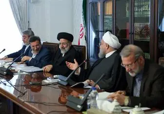 بگو بخند رئیسی و روحانی در جلسه سران قوا/ عکس