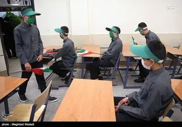 epOowj1DUXjK