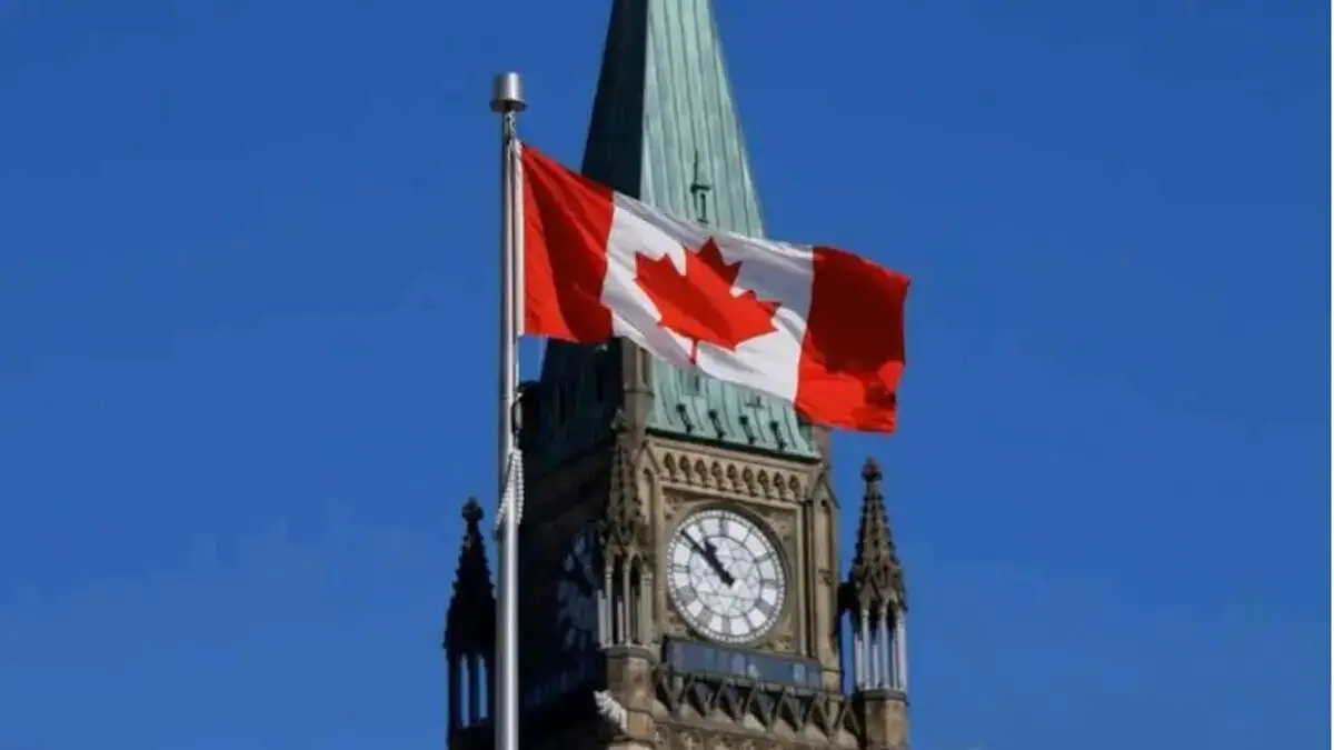 آتش‌سوزی مرموز در پایگاه نظامی کانادا