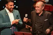 استایل رسمی «احسان خواجه امیری» درکنار پدر مشهورش/ عکس