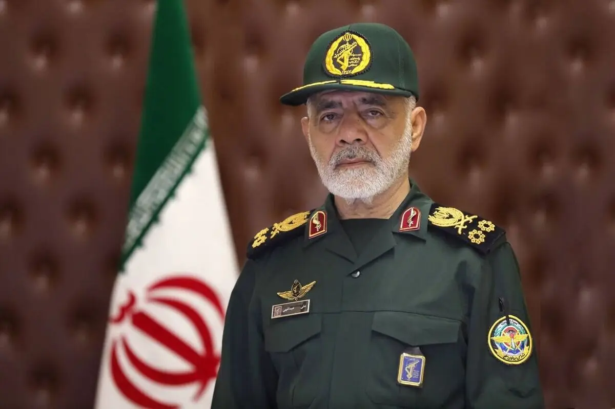 هشدار سرلشکر عبداللهی به آمریکا: تسلیم نمی‌شویم 