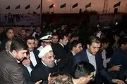 
ادای احترام رئیس جمهور به مقام شامخ شهدا در یادمان شهدای شلمچه
