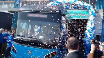 اولین اتوبوس‌ برقی وارد خیابانهای تهران شد