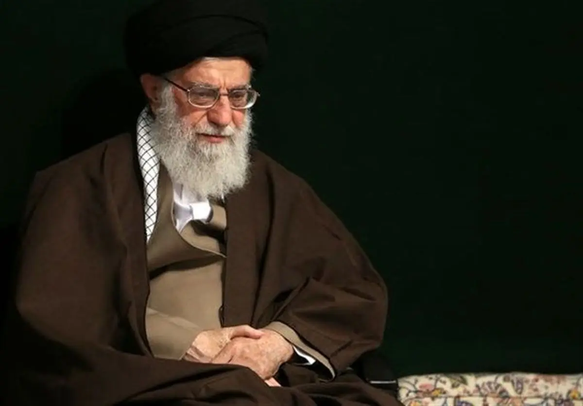 امام خامنهای: دل پاک و ایمان زلال جوانان مؤمن، زمینهساز جلب تفضلات الهی است