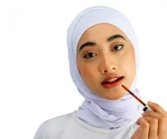حکم آرایش زنان در اسلام چه می باشد؟