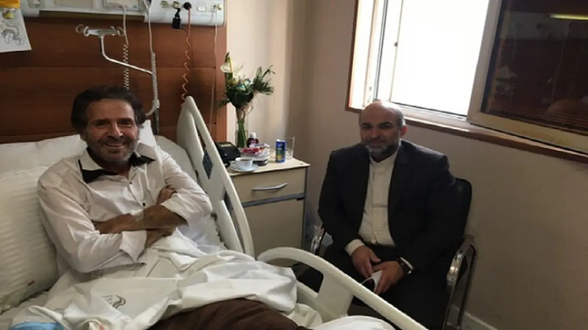 مشاور وزیر فرهنگ به عیادت ابوالفضل پورعرب رفت
