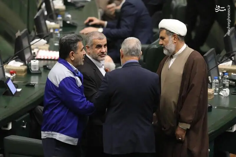 حواشی امروز صحن علنی مجلس/گزارش تصویری