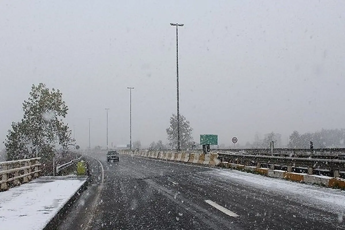 کدامیک از جاده های کشور برفی است؟