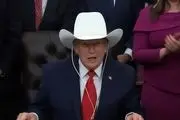 ترامپ با کلاه گاوچرانی/فیلم