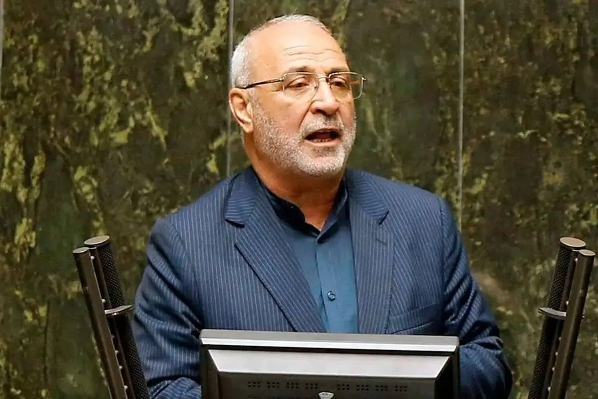 سازمان تامین اجتماعی نگاه منصفانه ندارد و فقط منافع خود را می‌بیند