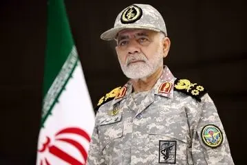 هشدار سرلشکر عبداللهی به سران آمریکا و رژیم صهیونی: ما برای تصمیم‌های احمقانه شما لحظه‌ شماری می‌کنیم

