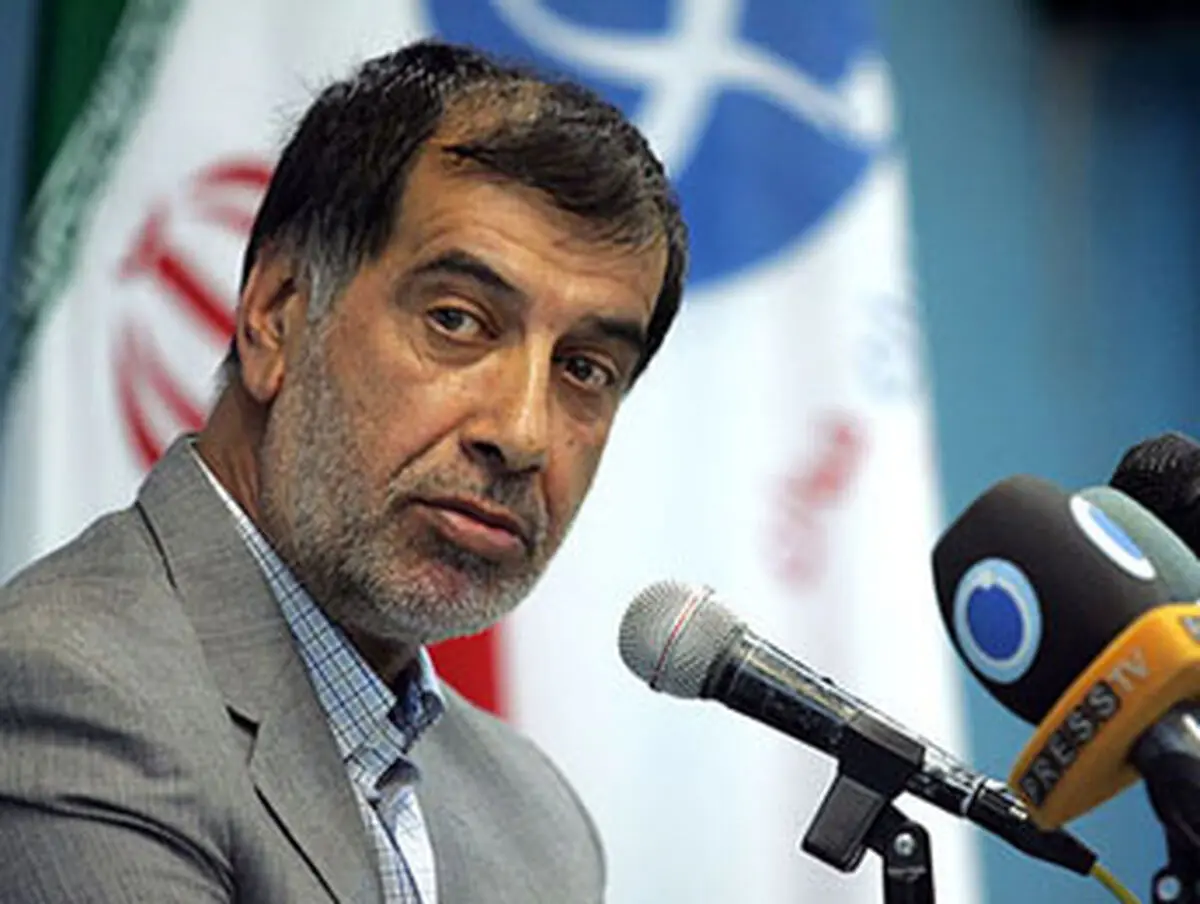 خاتمی گذشته اش را جبران کند به عرصه سیاست برگردد