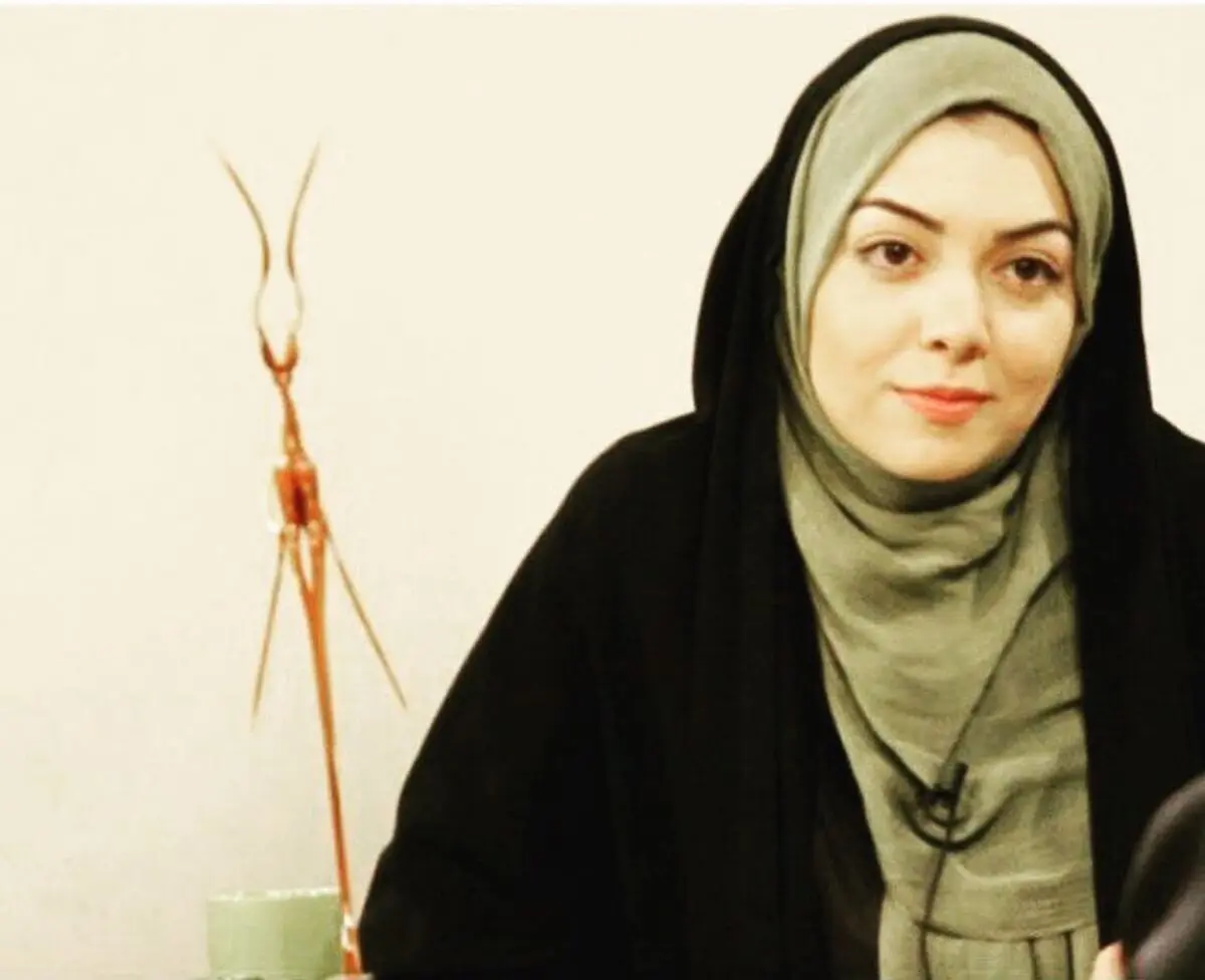 عکسی تأمل‌ برانگیز در صفحه مجری زن جنجالی
