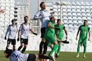 دروازه‌بان نفت فحاشی کرد