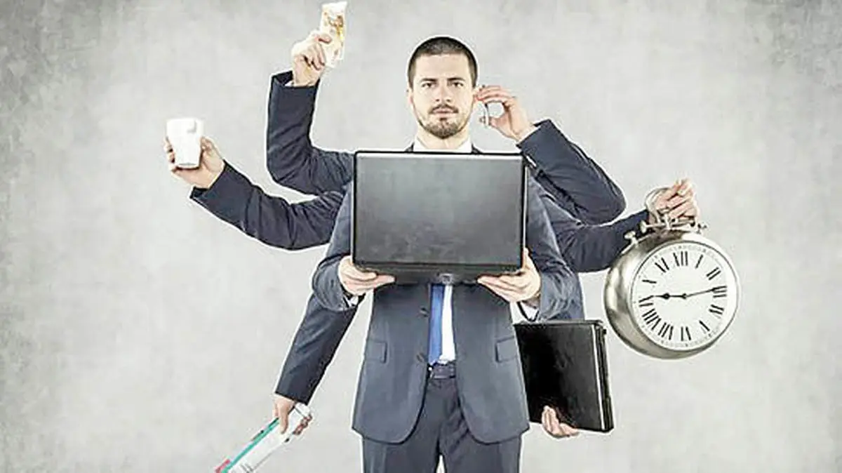 دوز نیاز به شغل دوم