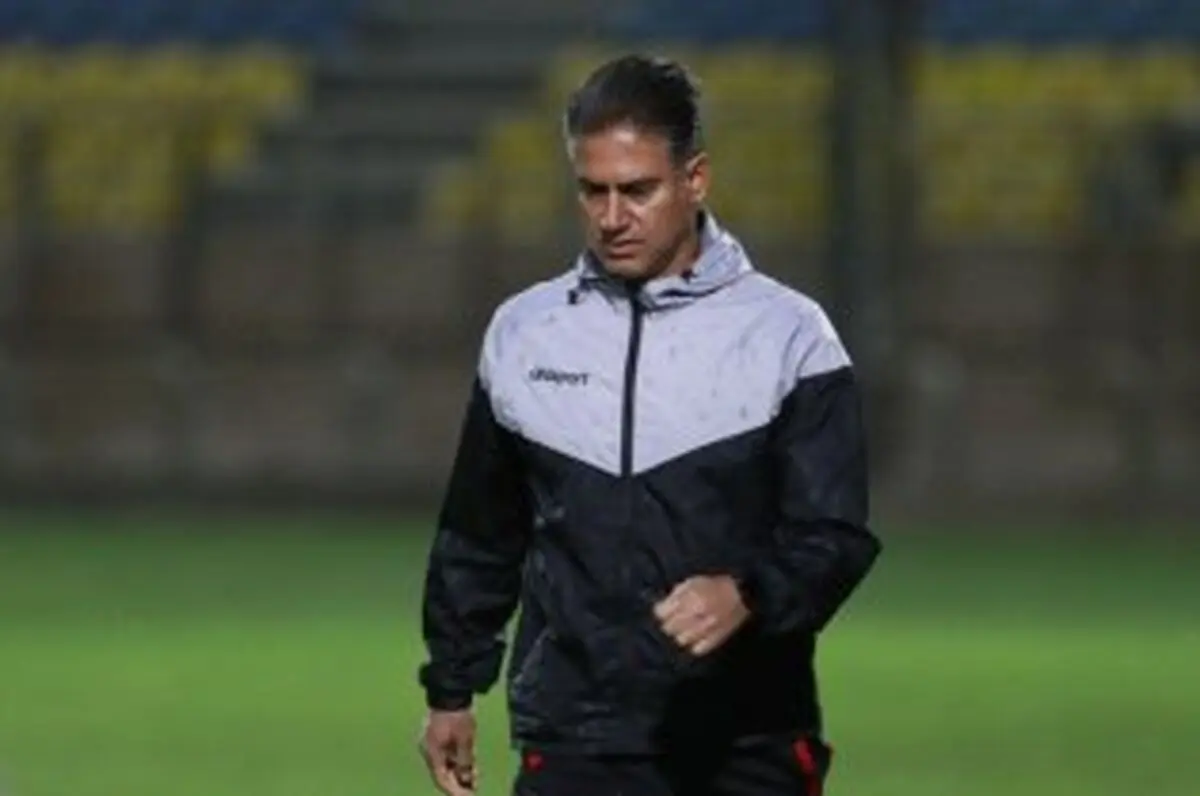 
حرکت جالب و عجیب گلزن جوان نساجی با سرمربی خود +فیلم
