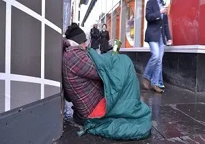 انتقاد از دولت ترزا می به دلیل رشد بی‌سابقه بی‌خانمانی در انگلیس