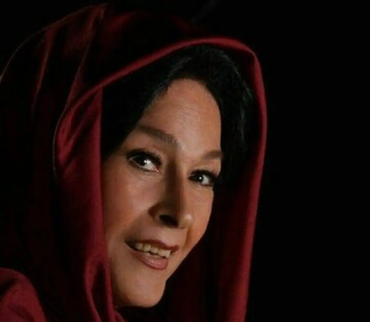 توصیخ مرحوم «فخری خوروش» به بازیگر پیشکسوت