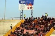 درگیری لفظی بازیکن سیاه‌جامگان با یک لیدر 