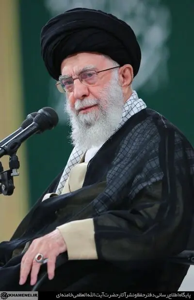 دیدار دانش‌آموزان و دانشجویان با  رهبر انقلاب/گزارش تصویری