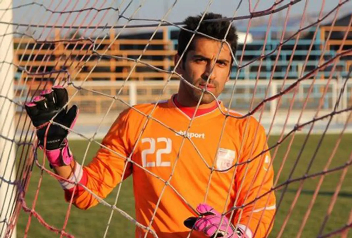 دروازه‌بان تراکتورسازی پرسپولیسی می‌شود