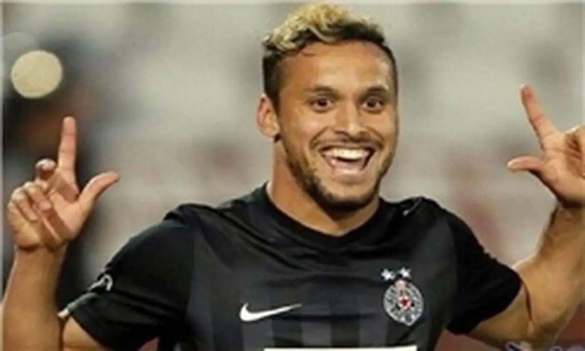احتمال حضور مهاجم برزیلی در تیم رقیب پرسپولیس