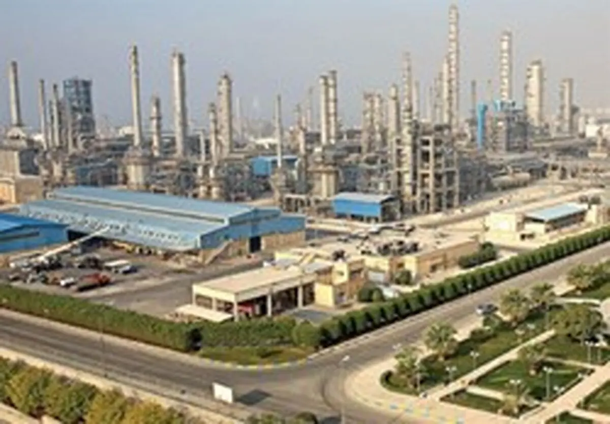 صنعت پتروشیمی روی ریل پیشرفت