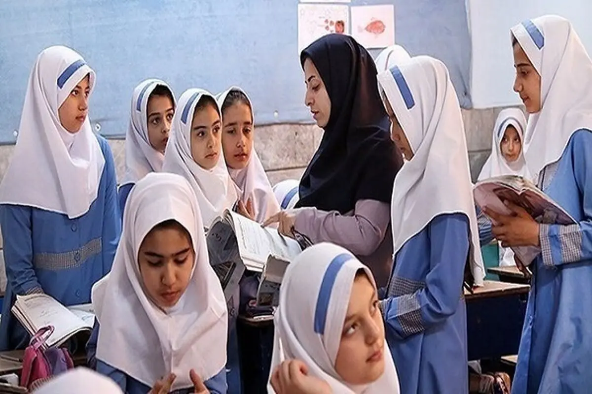 معلمان و فرهنگیان چقدر از شغل خود راضی هستند؟