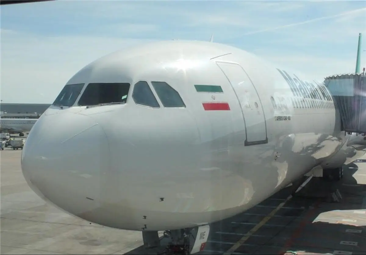 گریه مهمانداران به دلیل حال بد مسافران