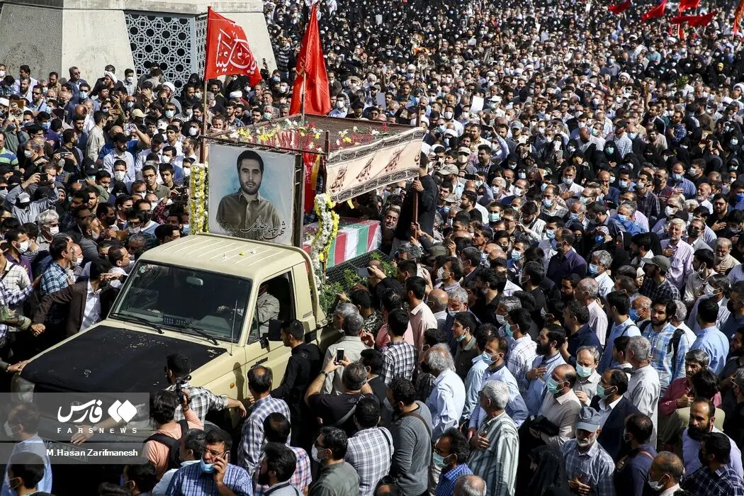 مراسم تشییع پیکر شهید صیاد خدایی/گزارش تصویری