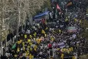 یادآوری جنایت‌های آمریکا توسط راهپیمایان