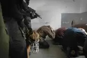 شرایط اسرای فلسطینی در زندان «الرمله»؛ از کمبود غذا تا تعلل در درمان