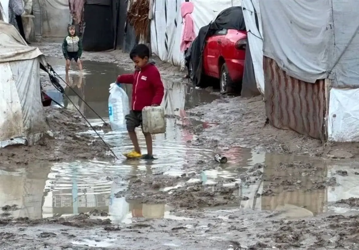 درد بزرگ آوارگان غزه در چادرهای فرسوده با رسیدن زمستان