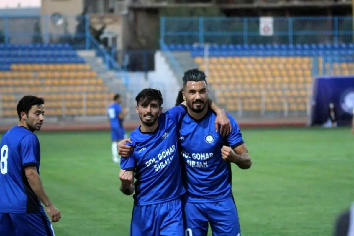 سعید صادقی استقلالی است یا پرسپولیسی؟