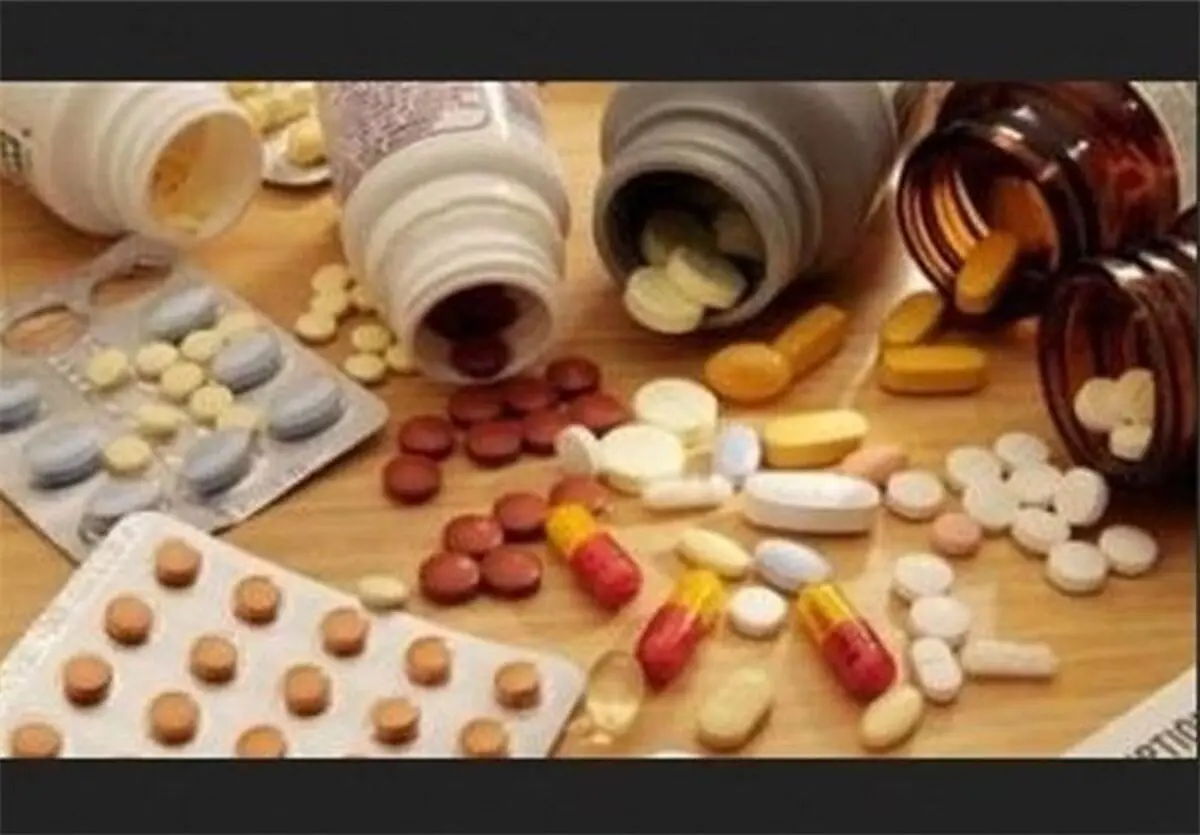 مقایسه درآمد حاصل از 10 داروی پرفروش دنیا با درآمدنفتی کشور